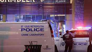 Two men shot in drug deal run to St. Louis casino for help, police say