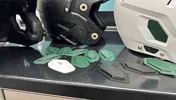 3D printed earhole covers helps football players drown out the crowd