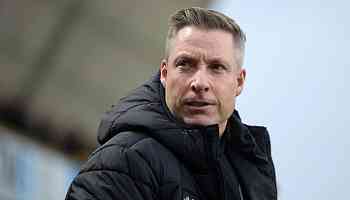 Harris to step down as Millwall head coach