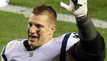 NFL's Gronk calls Apple his best-ever investment