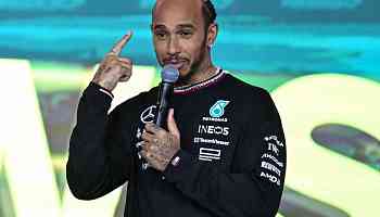 Lewis Hamilton learning to speak ITALIAN after Ferrari move following stark warning from F1 chief