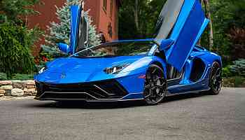 2022 Lamborghini Aventador Ultimae with Only 982 Miles for Sale