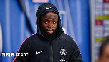 Lassana Diarra: Fifa adapts transfer regulations after ruling over former France international