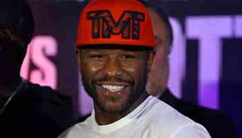 TMZ: Floyd Mayweather Agrees 'to Buy a Prominent New York City Building for' $20M+