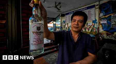 Australia warns travellers against two Laos spirits