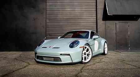 Rare Paint-to-Sample Green Metallic 2024 Porsche 911 S/T For Sale