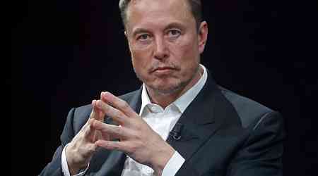 Elon Musk Becomes First Person Ever To Reach $400 Billion USD Net Worth