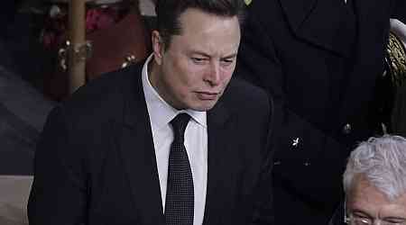 Musk says US is demanding he pay penalty over disclosures of his Twitter stock purchases