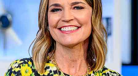  Savannah Guthrie Shares Surprise New Family Member in Holiday Card 