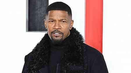 Jamie Foxx Is 'Recovering' After a Glass Hit Him and Required Stitches