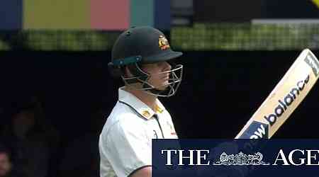 Smith brings up half-century