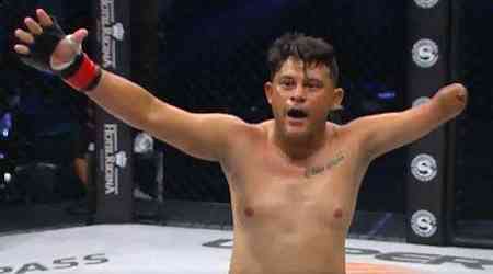 One-Armed MMA Fighter Scores Inspiring First-Round KO