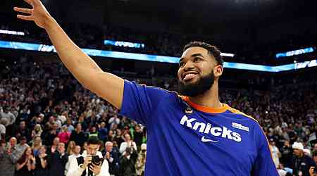  WATCH: Knicks' Karl-Anthony Towns gets ovation from Timberwolves crowd in return, then eviscerates former team 