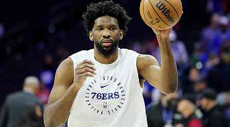  Joel Embiid injury update: Sixers star could return Friday vs. Charlotte after practicing with a mask on 