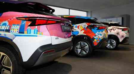 Three UK artists create artwork to wrap Omoda's E5 SUV