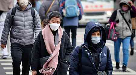 More cold warnings issued in northern Taiwan as chilly weather lingers