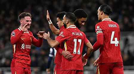 Unhappy Liverpool stars hold dressing room talks after thrashing Tottenham