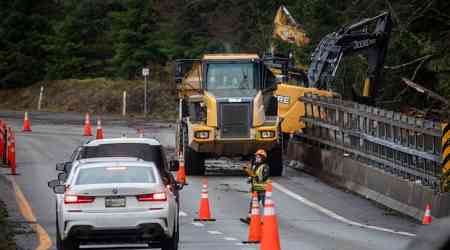 B.C. village mourns death of 2 longtime residents in landslide