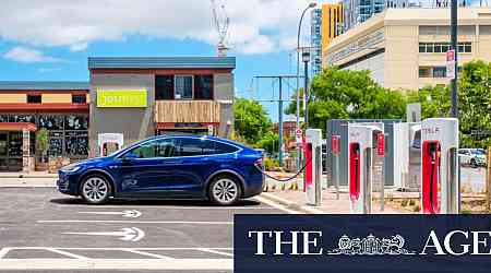 Australia urged to power ahead with rollout of EV chargers