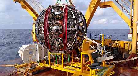 Underwater Neutrino Telescopes Installed in Mediterranean to Study Cosmic Mysteries