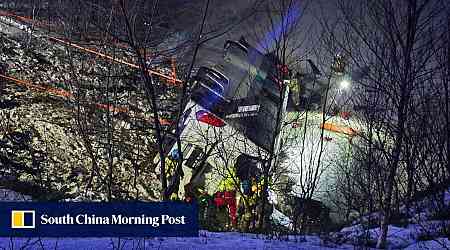 3 dead, 4 injured after tourist bus veers off road, plunges into lake in Norway