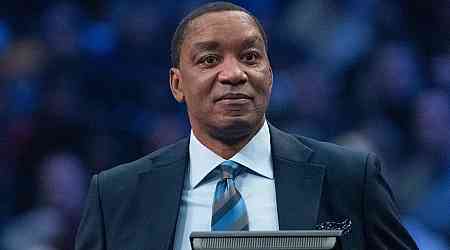  Basketball Hall of Famer Isiah Thomas on his Bell's palsy diagnosis: 'I'm showing up, I ain't taking off' 