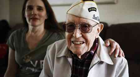 Warren Upton, the oldest living survivor of the attack on Pearl Harbor, dies at 105