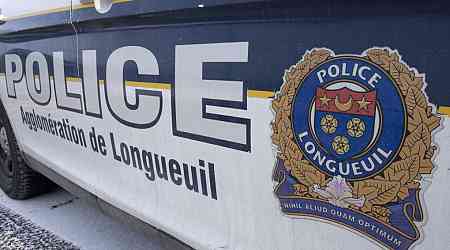 2 injured after vehicle, train collide in Longueuil