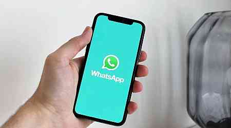 WhatsApp Web Tipped to Be Working on a Google-Enabled Reverse Image Search Feature