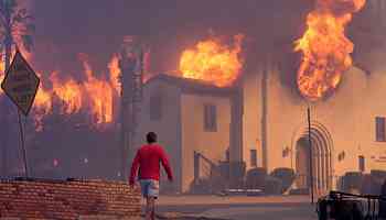 Winnipeg firefighter called a hero for fight against massive California wildfire threatening friend's home