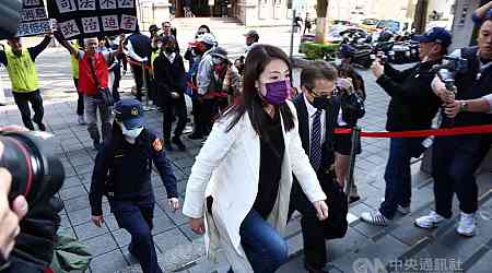 Hsinchu mayor corruption case appeal halted over constitutional concerns