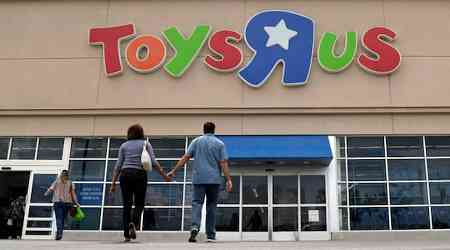 Toys 'R' Us Canada closing 5 stores in Ontario, revamping others and expanding HMV