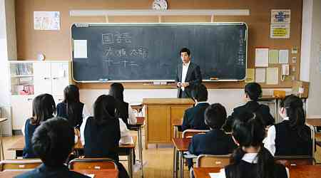 Record number of teachers in Japan took mental illness leave in FY2023