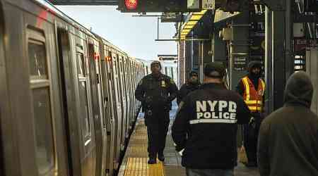 New York governor to push for expanded mental health laws, citing violence on subway