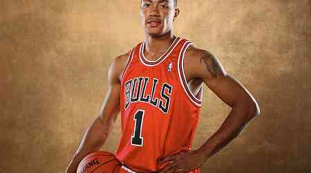 Chicago Bulls To Retire Derrick Rose's No. 1 Jersey