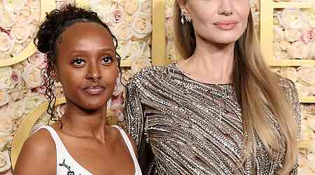  Angelina Jolie's Golden Globes Outing Proves Her Kids Are Her Go-Tos 