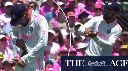 Kohli baits crowd with sandpaper taunts