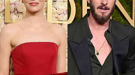  Exes Emma Stone & Andrew Garfield Reunite at 2025 Golden Globes 