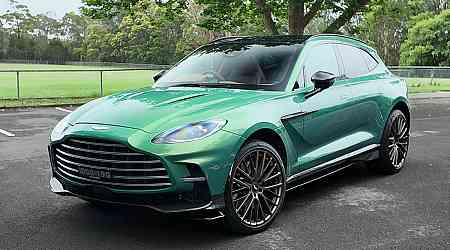 2025 Aston Martin DBX707 Review