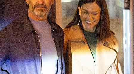  Inside Hugh Jackman & Sutton Foster's First Public Date Night 