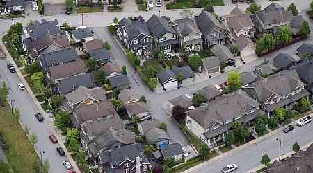 Mortgage wars looming as some Canadians take advantage of lower rates