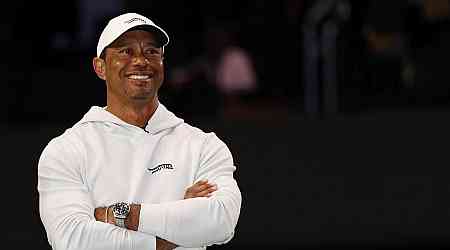 Tiger Woods steals limelight at TGL while not even playing with spectacular shot