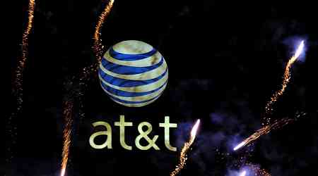 AT&T Says It Will Now Credit You for Outages and Long Customer Service Wait Times