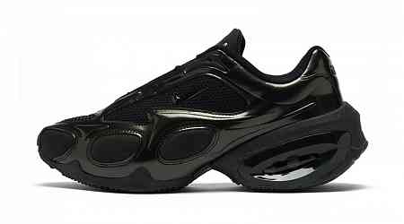 Official Look at the Nike Air Max Muse "Triple Black"