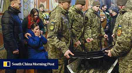 Ukraine steps up campaign to stop young men fleeing military draft