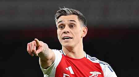 Arsenal schedule Leandro Trossard talks as winger firms up stance on Emirates exit