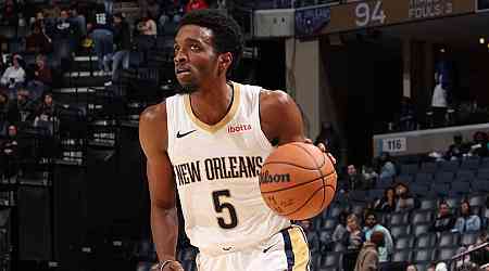 Pelicans' Jones out indefinitely with labrum tear