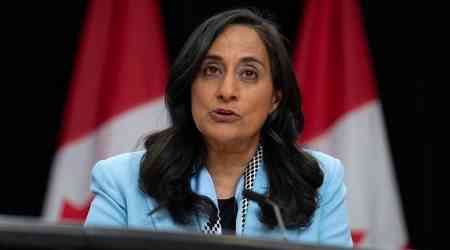 Transport Minister Anita Anand won't run for Liberal leadership, won't seek re-election