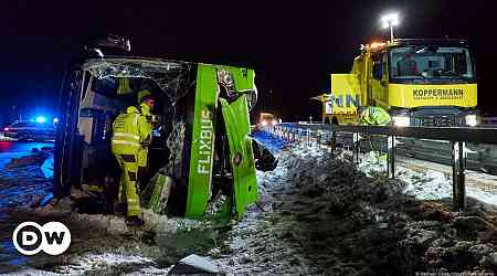 Germany: 2 dead in Flixbus crash on autobahn