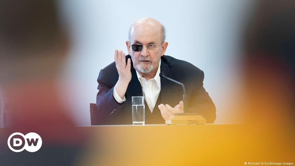 Salman Rushdie to receive prestigious German Peace Prize